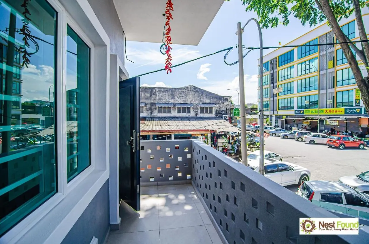 Dtyk - Room3 For 2Pax @ Taman Taynton View, Cheras Kuala Lumpur