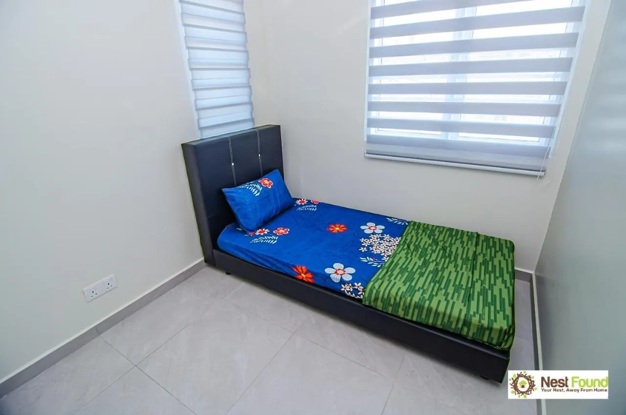 Dtyk - Room3 For 2Pax @ Taman Taynton View, Cheras Kuala Lumpur